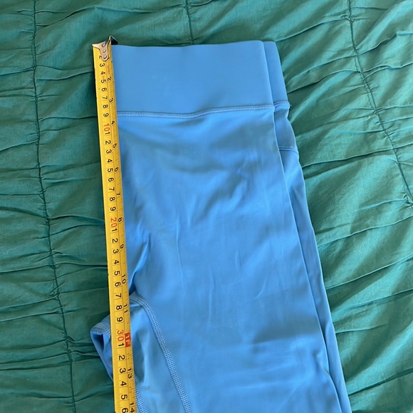 All Access Mesh Insert Leggings Size M - Picture 9 of 9